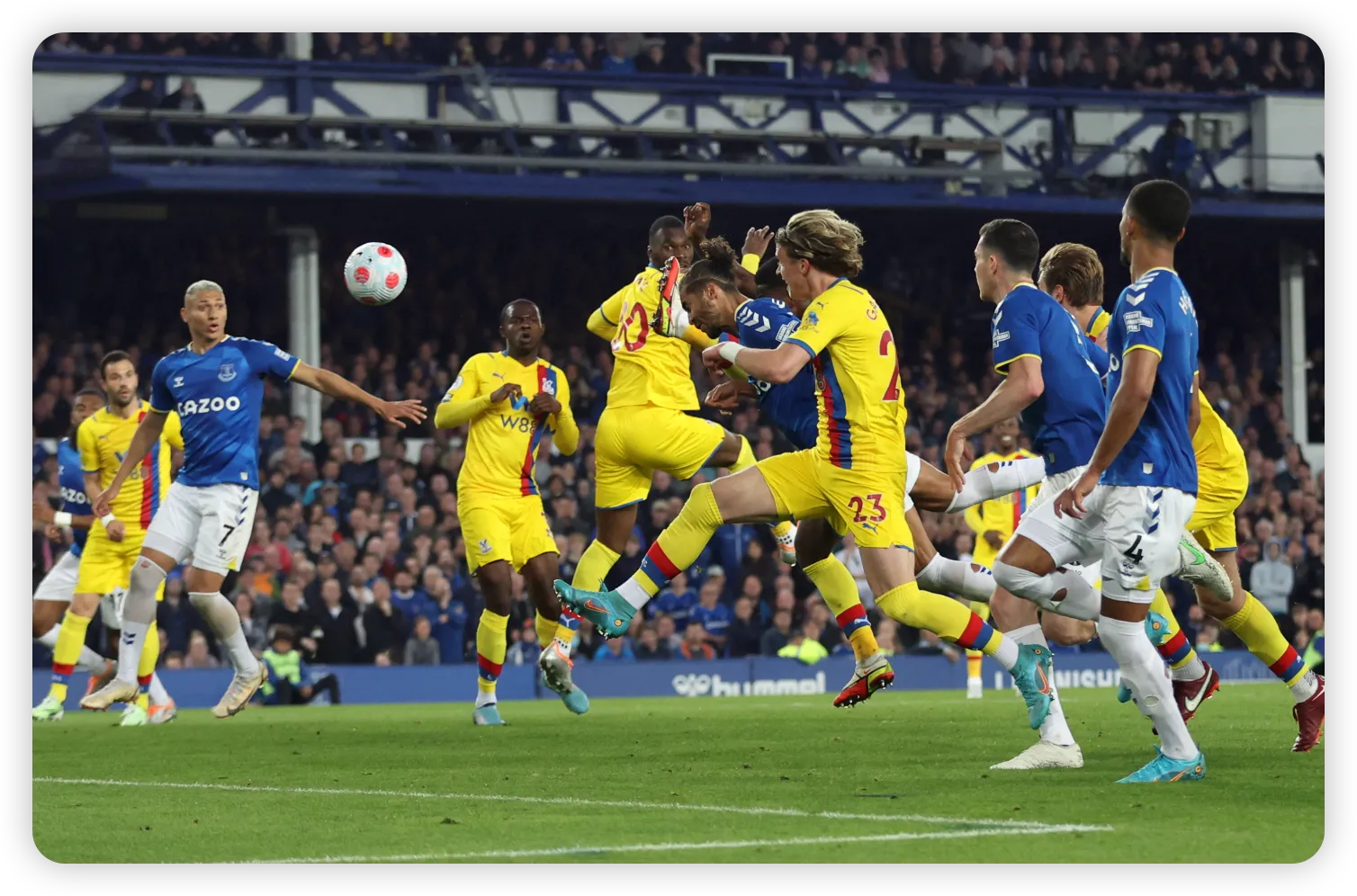 A Night of High Drama at Goodison Park